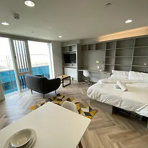 Eyre Square Self Catering Apartmán